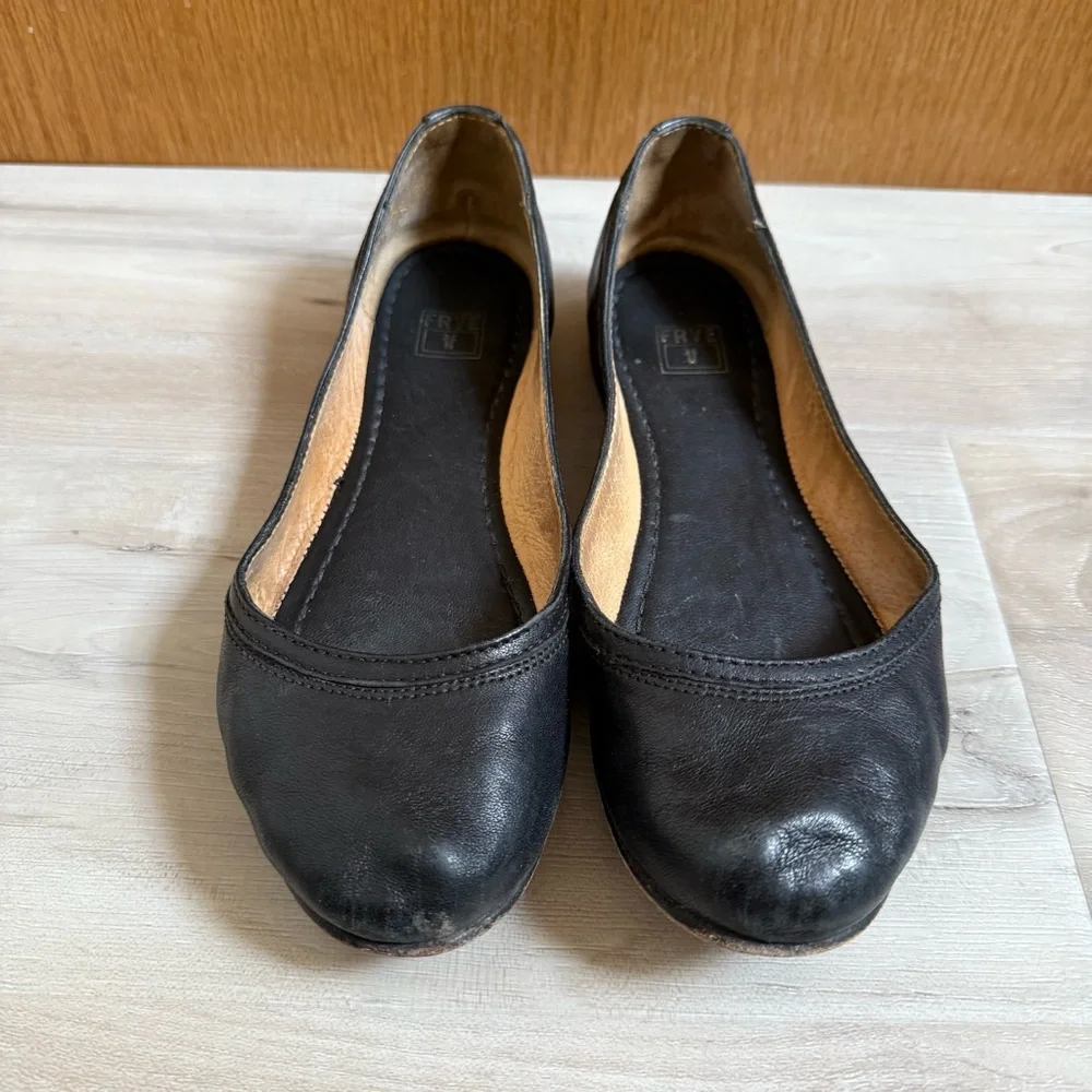 FRYE • Carson Ballet Flats - Black Leather Size 7.5 - Picture 5 of 16